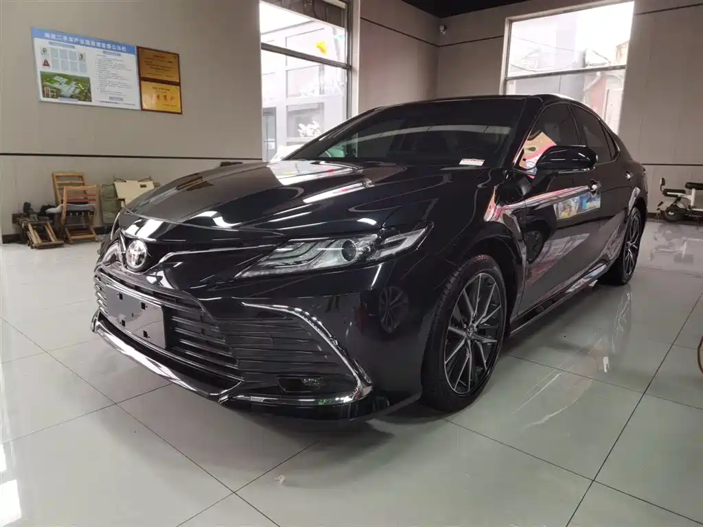Toyota Camry 2023