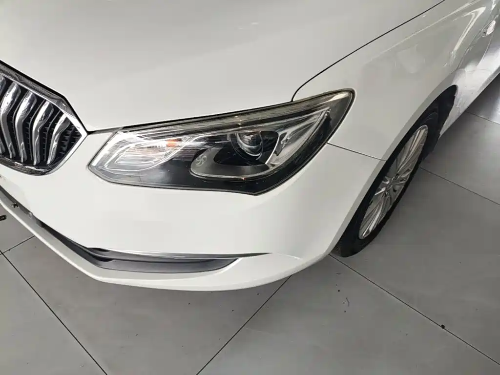 Buick Excelle — миниатюра 24