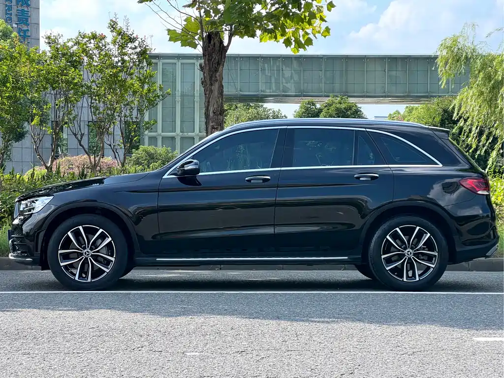 Mercedes-Benz GLC — миниатюра 5