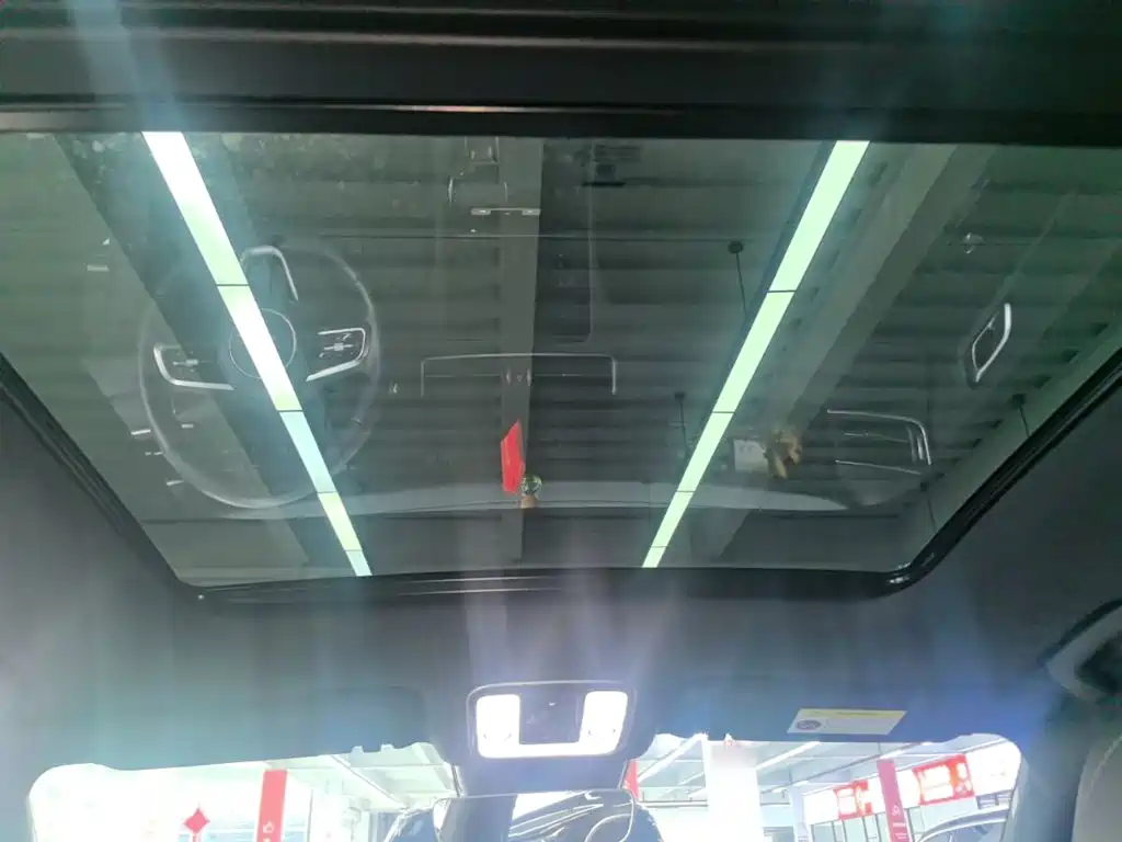 Li Auto Li ONE — миниатюра 18