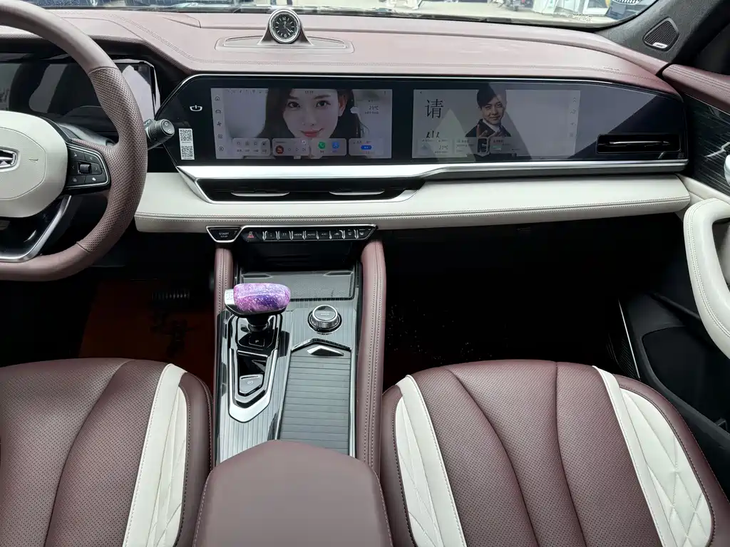 Geely Xingyue L — миниатюра 8