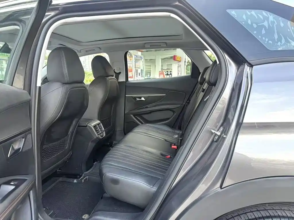 Peugeot 4008 — миниатюра 17