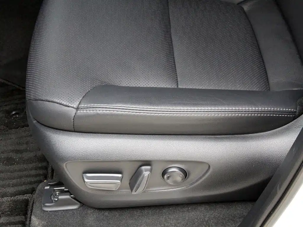 Toyota Prado — миниатюра 16