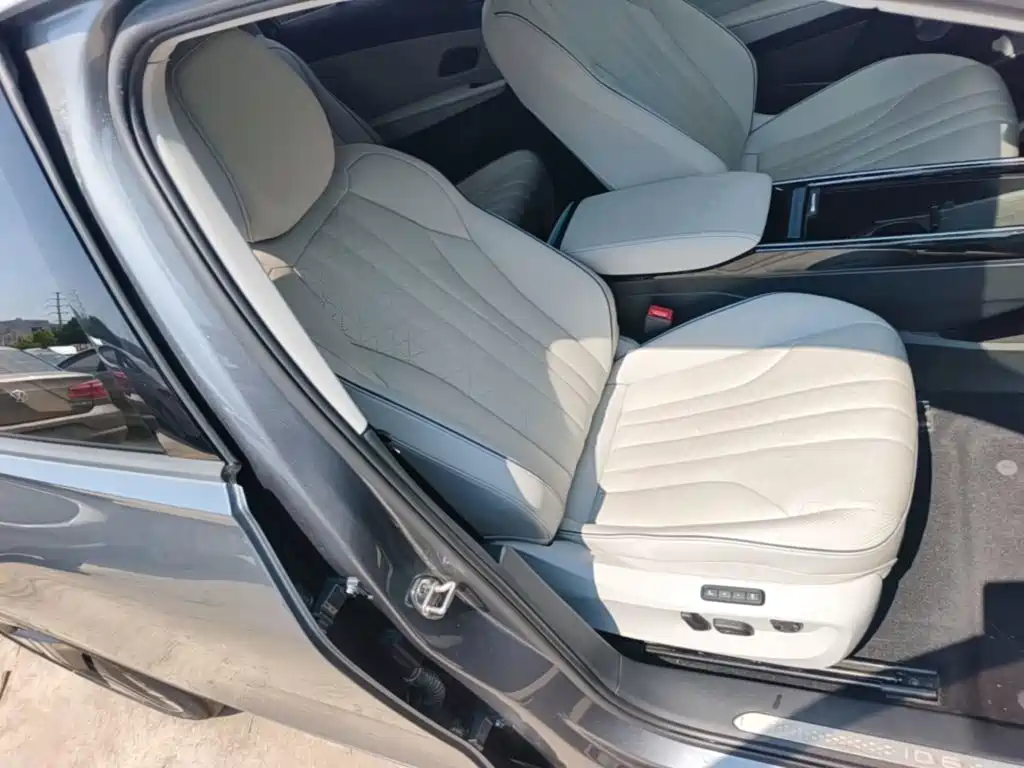 Volkswagen ID.6 X — миниатюра 25