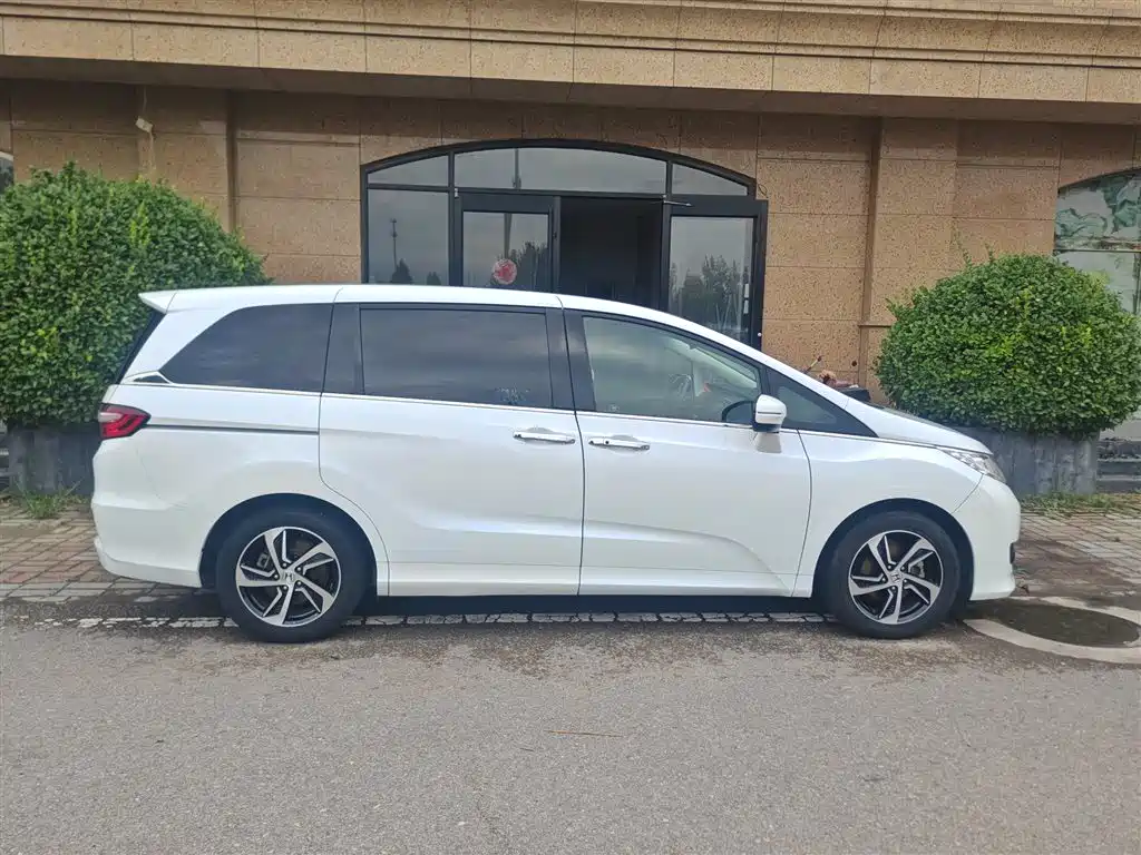 Honda Odyssey — миниатюра 5