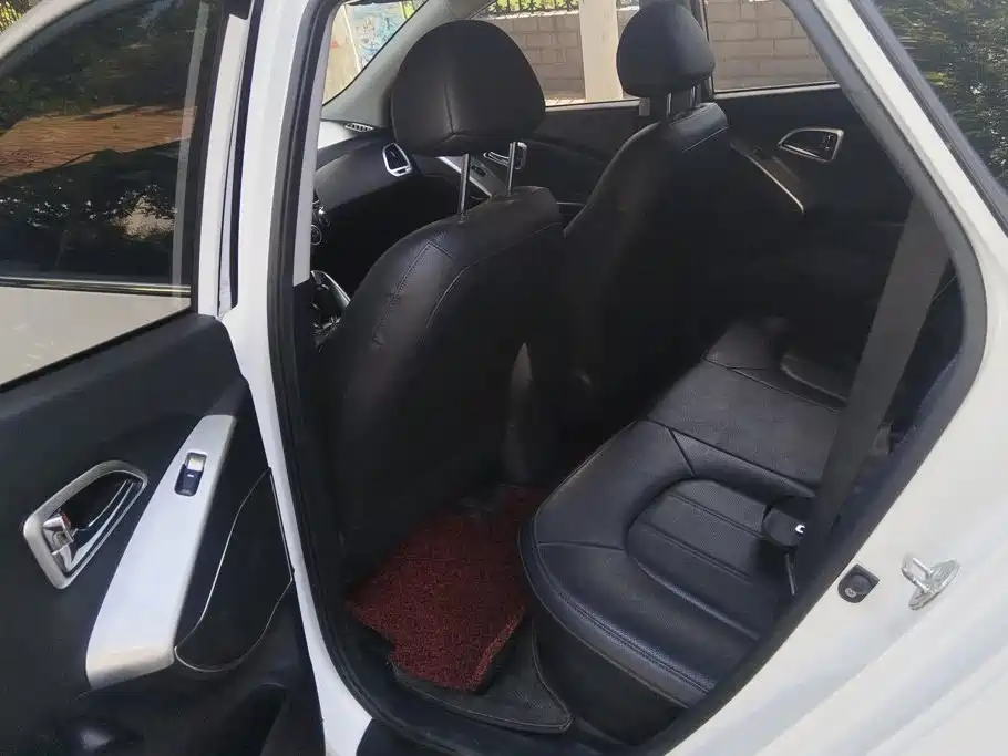 Hyundai ix35 — миниатюра 10
