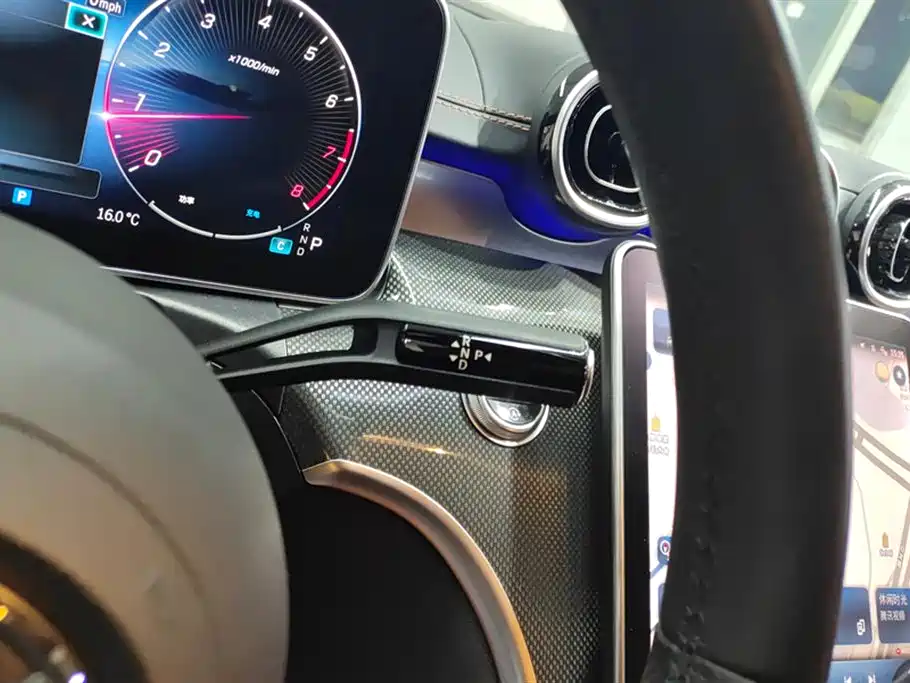 MERCEDES-BENZ C CLASS