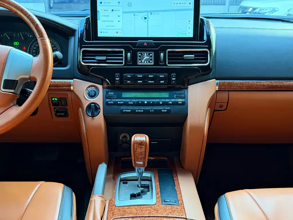 Toyota Land Cruiser — миниатюра 18