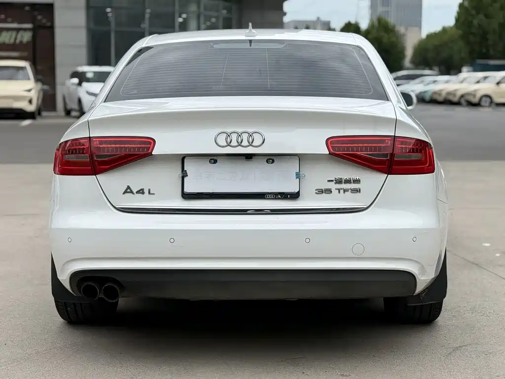 Audi A4L — миниатюра 9