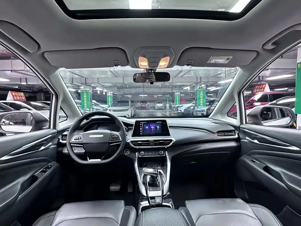 MAXUS Euniq 5 — миниатюра 4