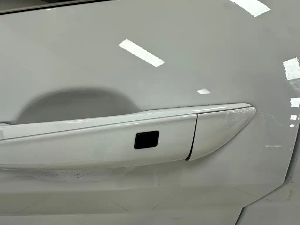 Hyundai Elantra — миниатюра 11