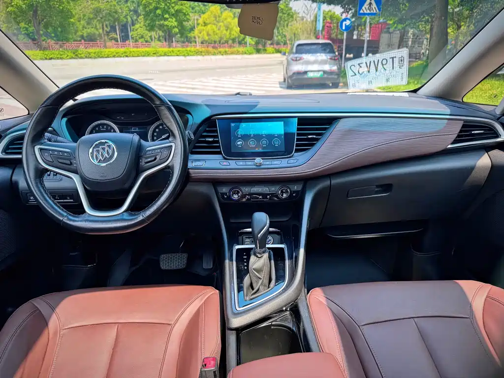 Buick GL6 — миниатюра 10