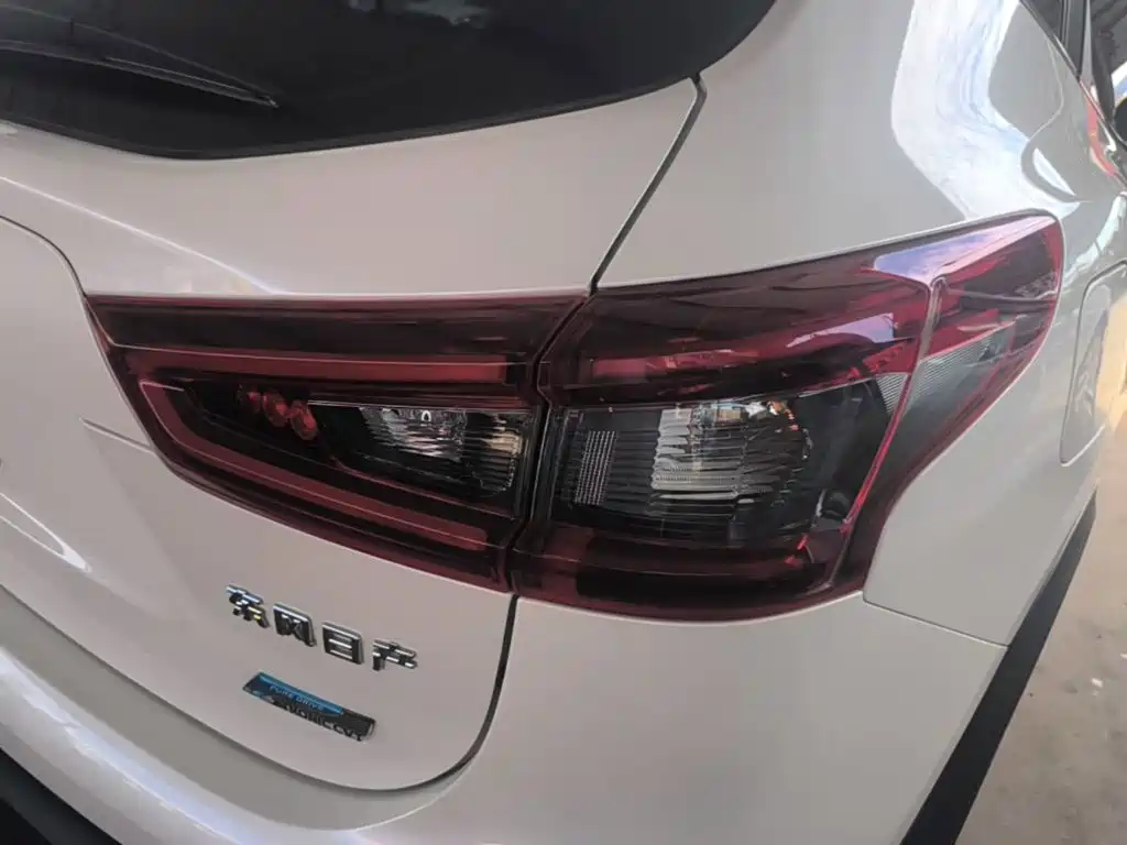 Nissan Qashqai — миниатюра 8