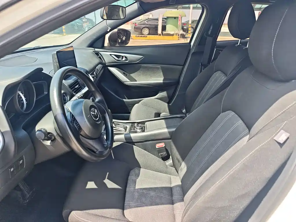 Mazda CX-4 — миниатюра 8