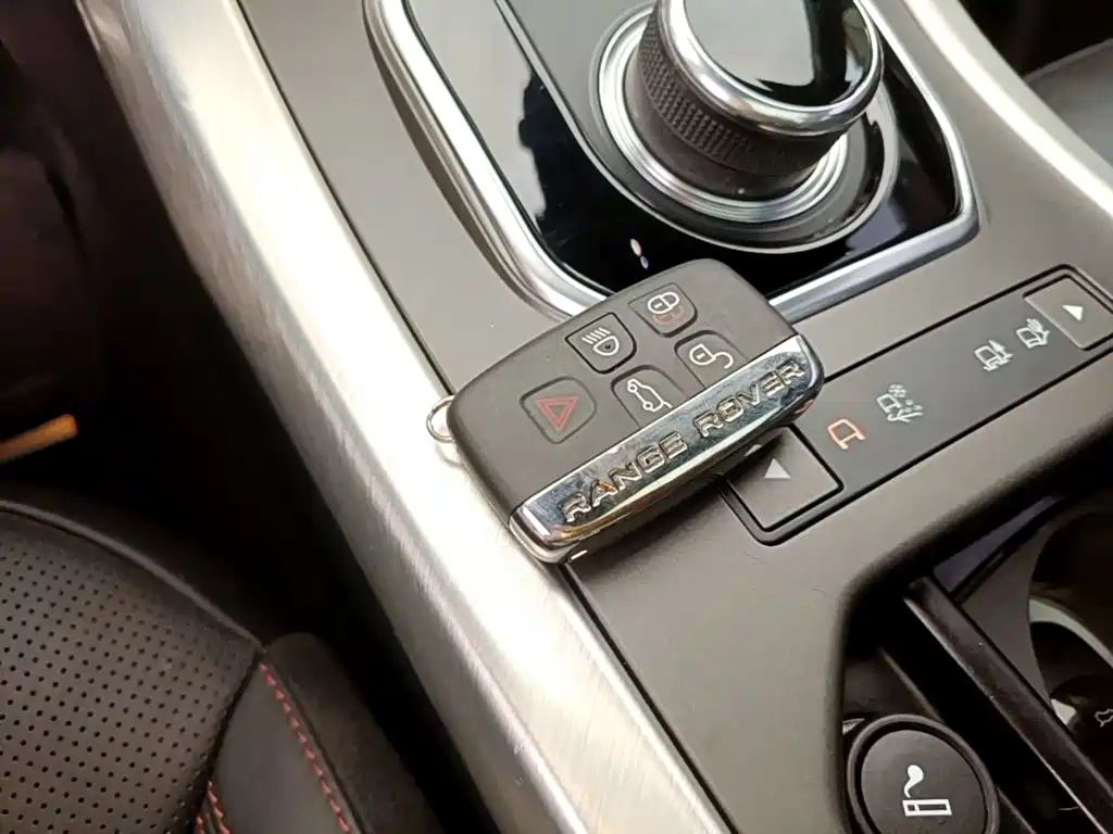 Land Rover Evoque — миниатюра 9