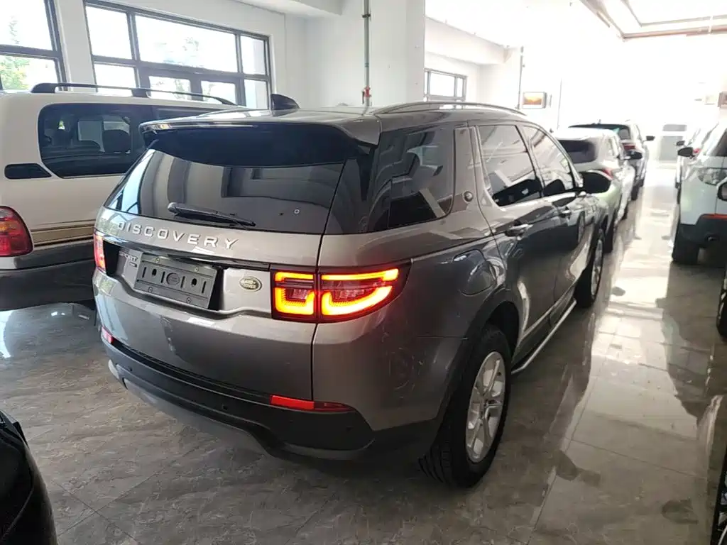 Land Rover Discovery Sport — миниатюра 7