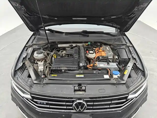 Volkswagen 迈腾 PHEV — миниатюра 7