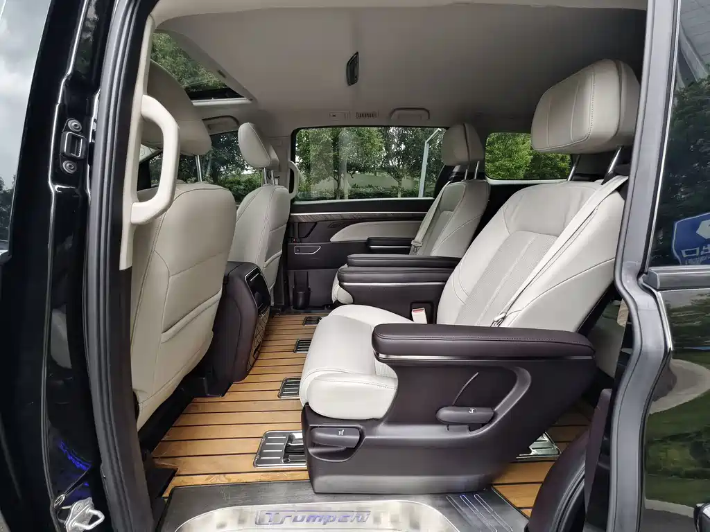 GAC Motor Trumpchi M8 — миниатюра 9