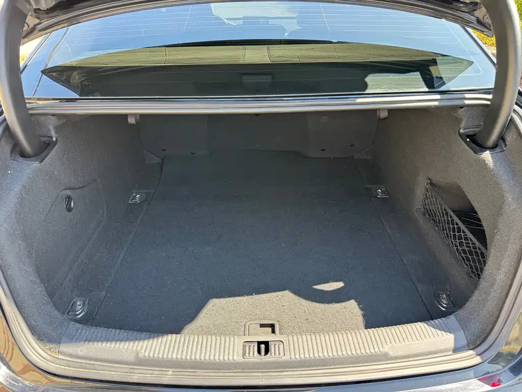 Audi A6L — миниатюра 28