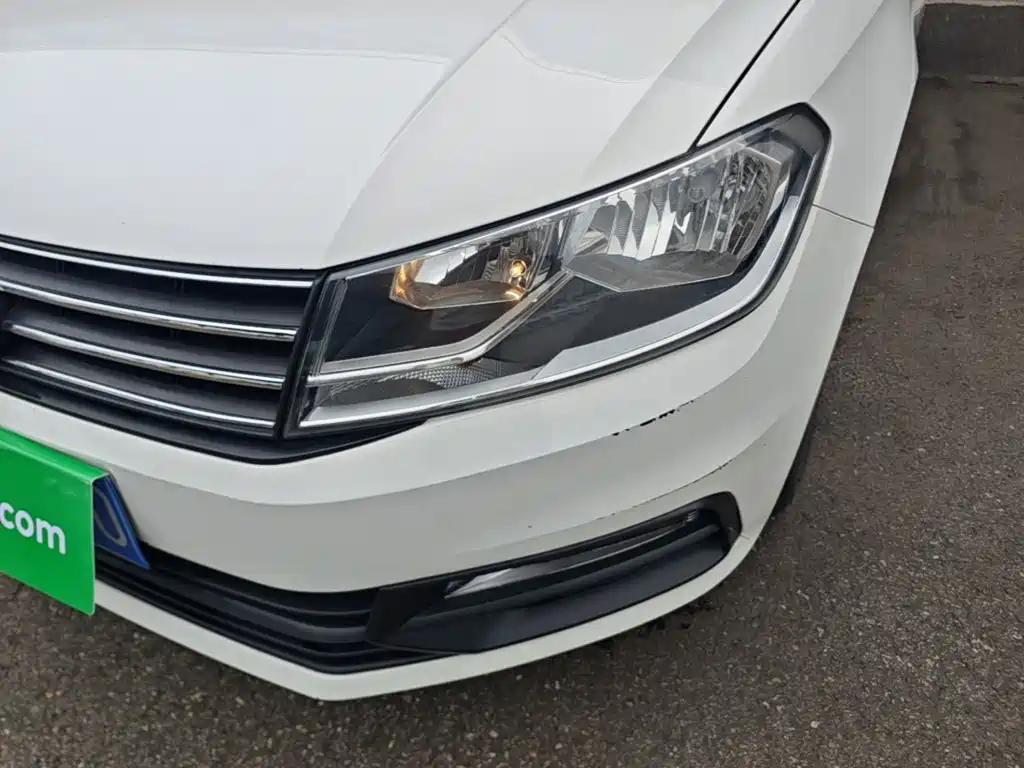 Volkswagen Santana — миниатюра 24