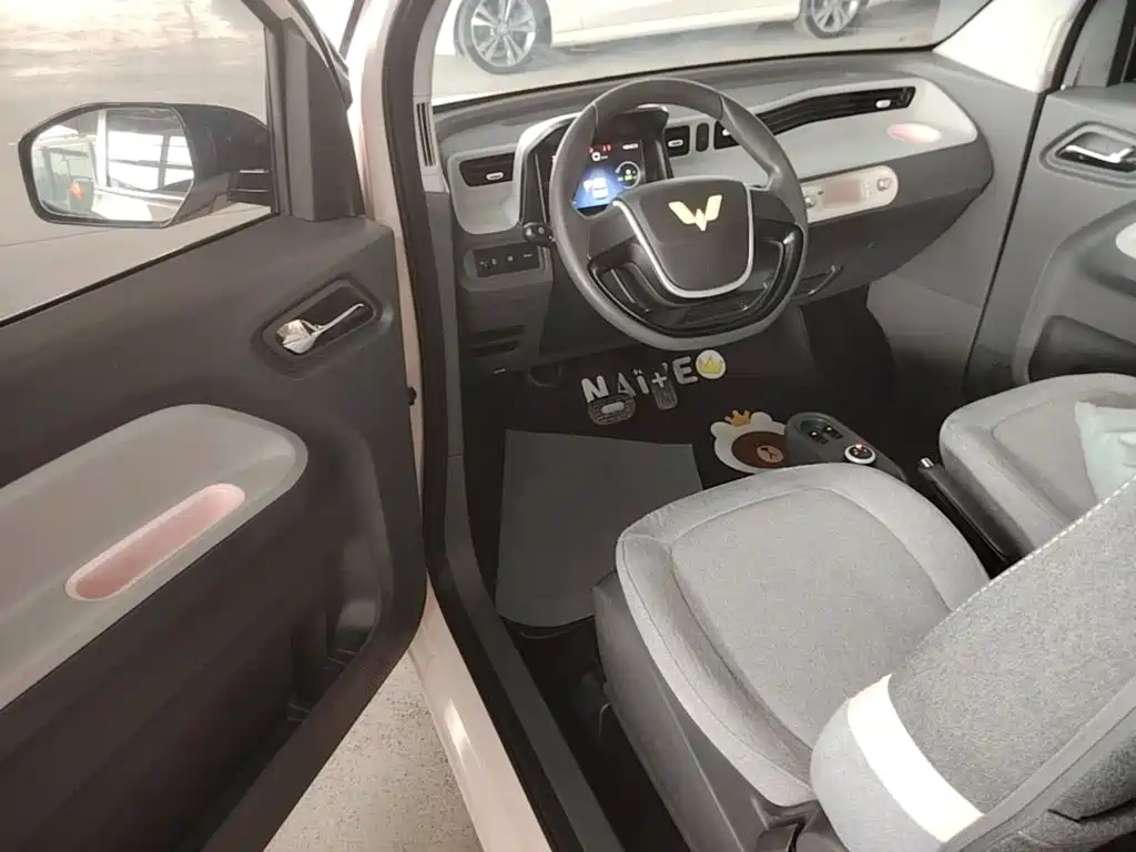 Wuling MINIEV — миниатюра 16