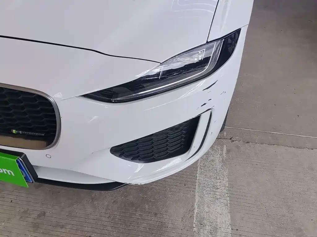 Jaguar XEL — миниатюра 24