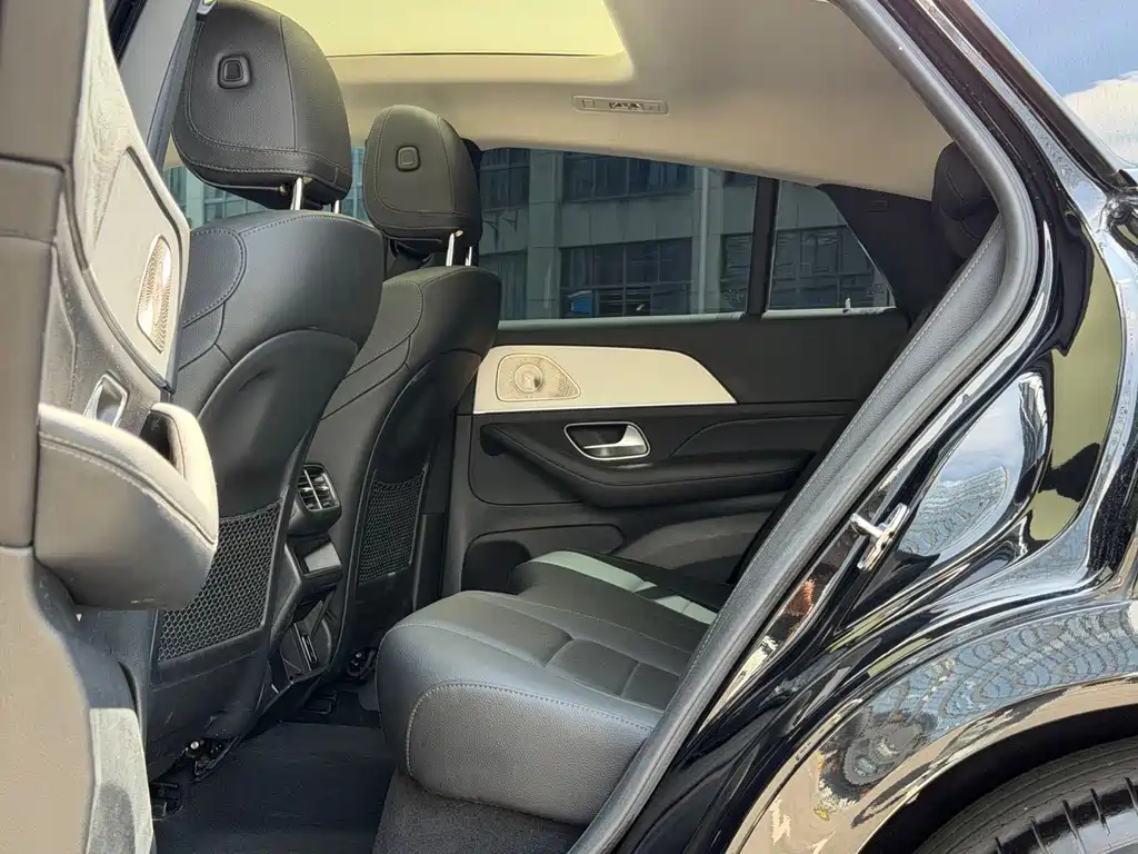 Mercedes-Benz GLE Coupe — миниатюра 7