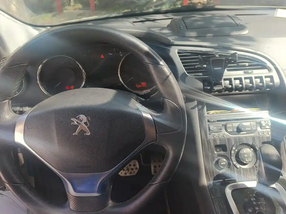 Peugeot 3008 — миниатюра 11