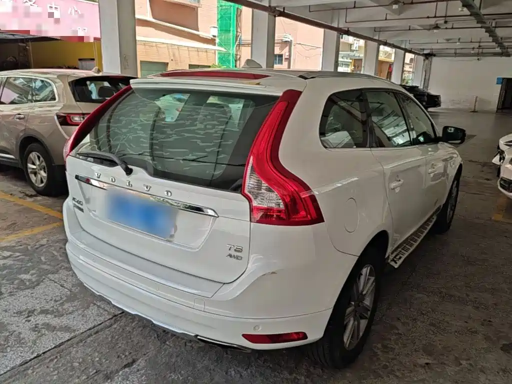 Volvo XC60 — миниатюра 7
