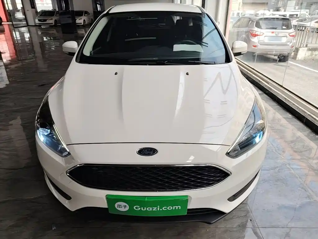 Ford Focus — миниатюра 3