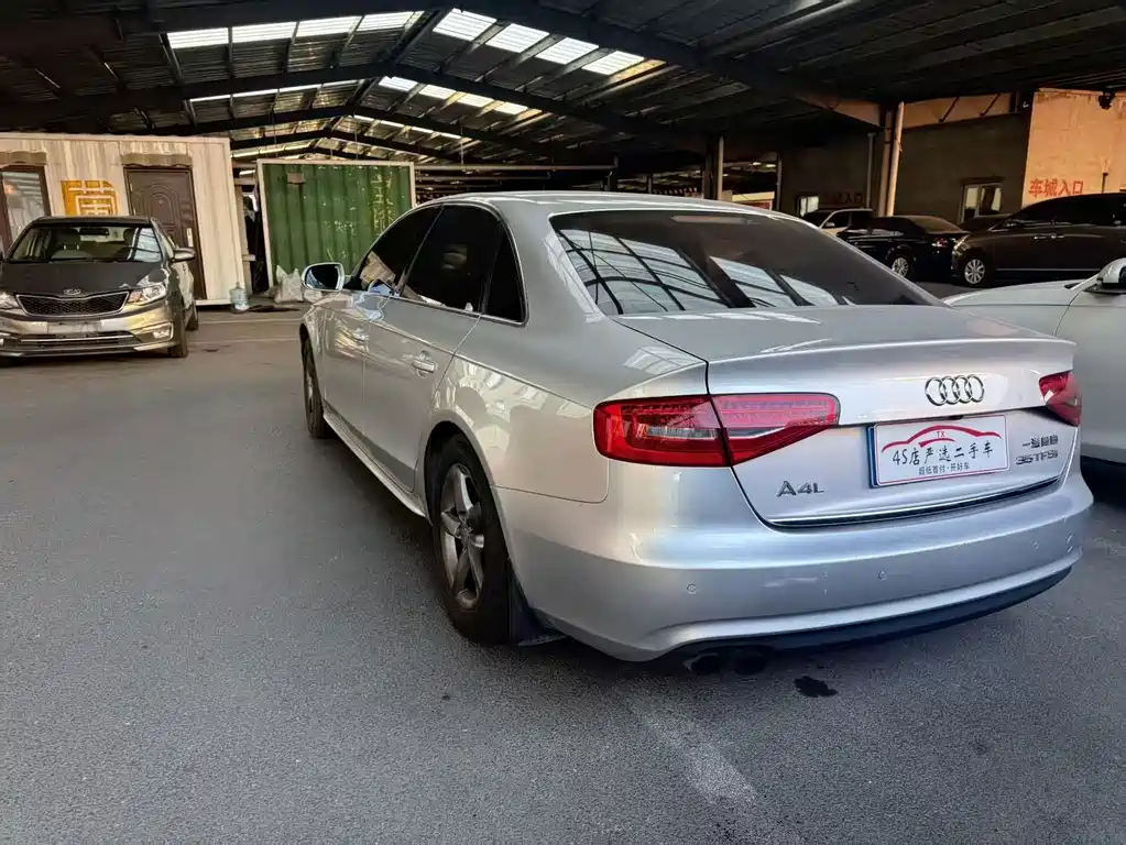Audi A4L — миниатюра 9
