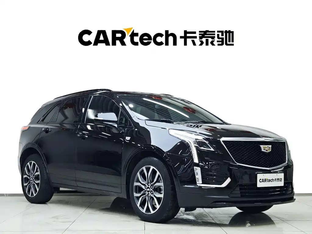 CADILLAC XT5