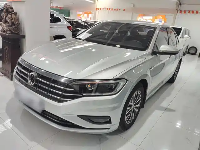 VOLKSWAGEN SAGITAR 2021