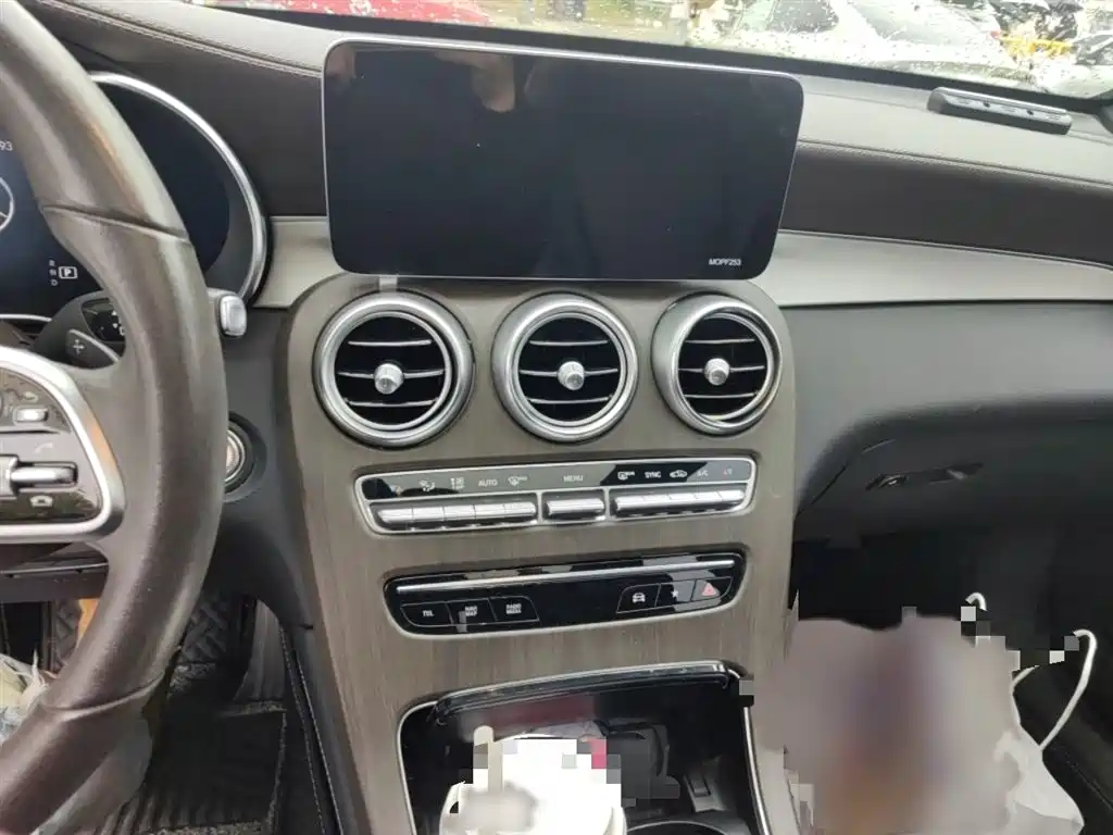 Mercedes-Benz GLC 2021 GLC 260 L 4MATIC