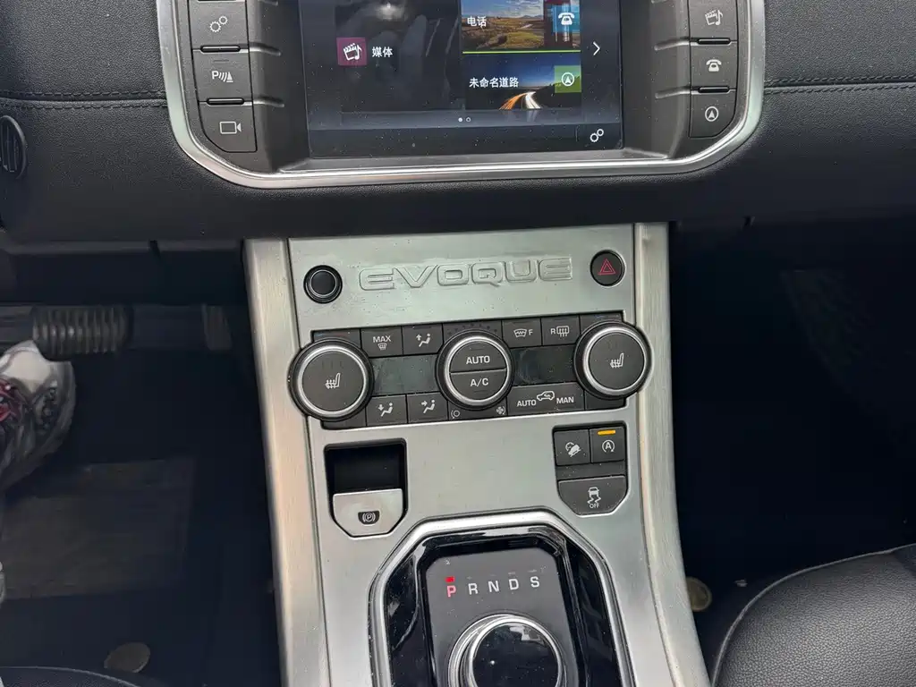 Land Rover Evoque — миниатюра 6