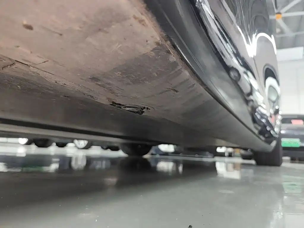 Tesla Model 3 — миниатюра 22