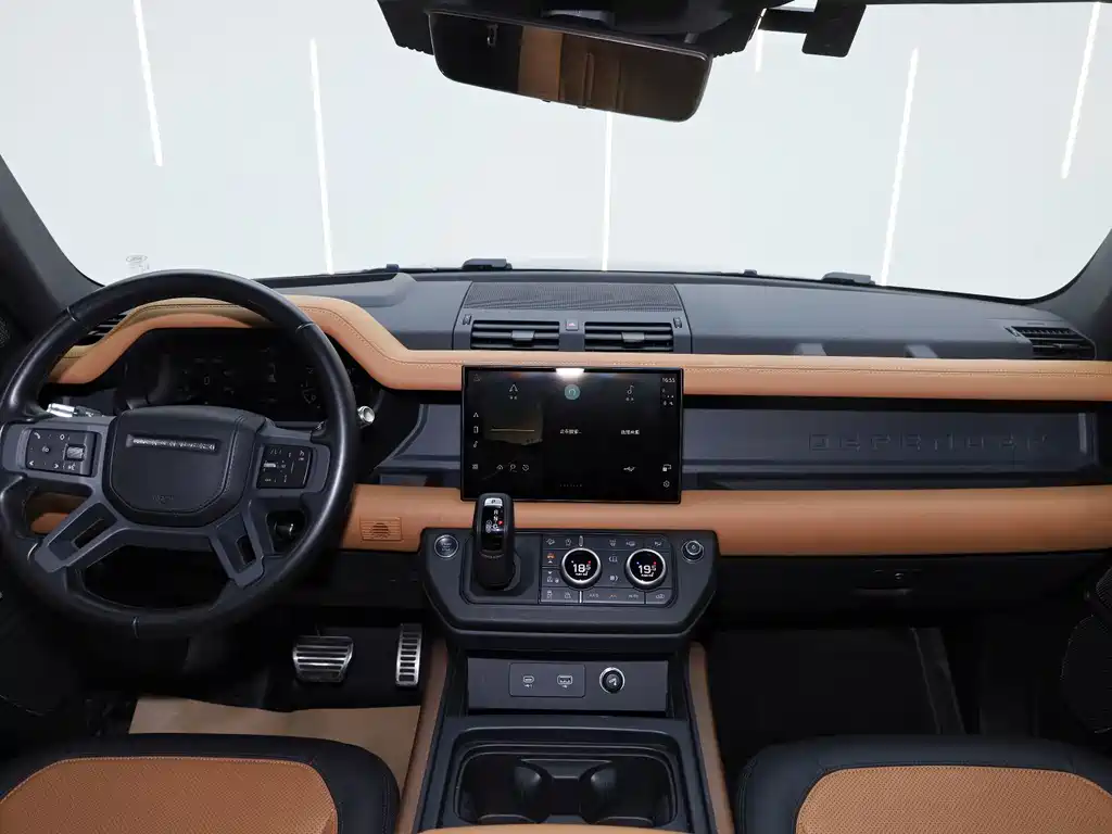 Land Rover Defender — миниатюра 10