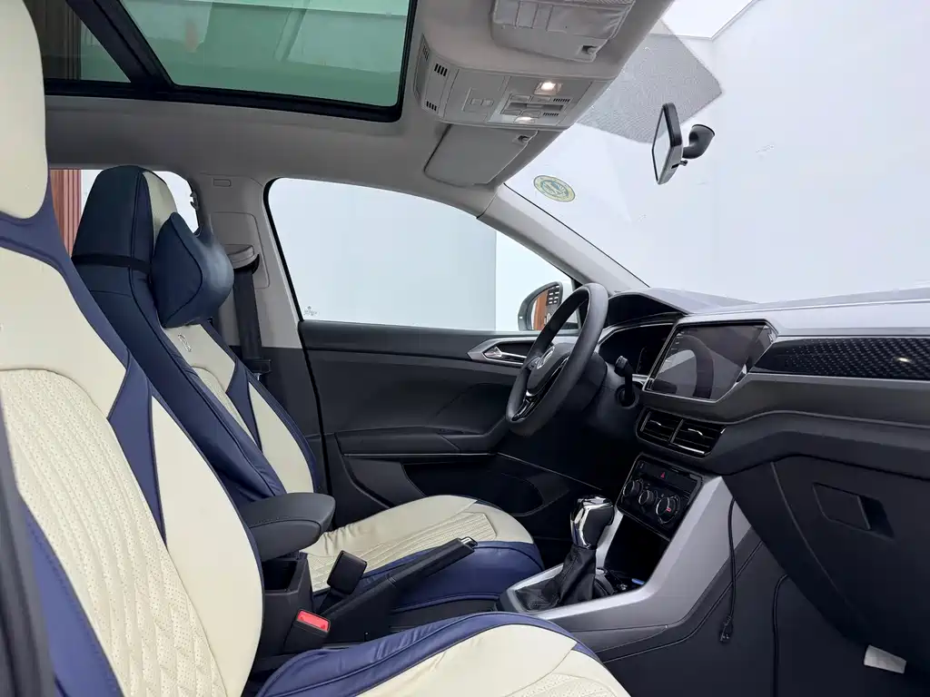 Volkswagen T-Cross — миниатюра 13