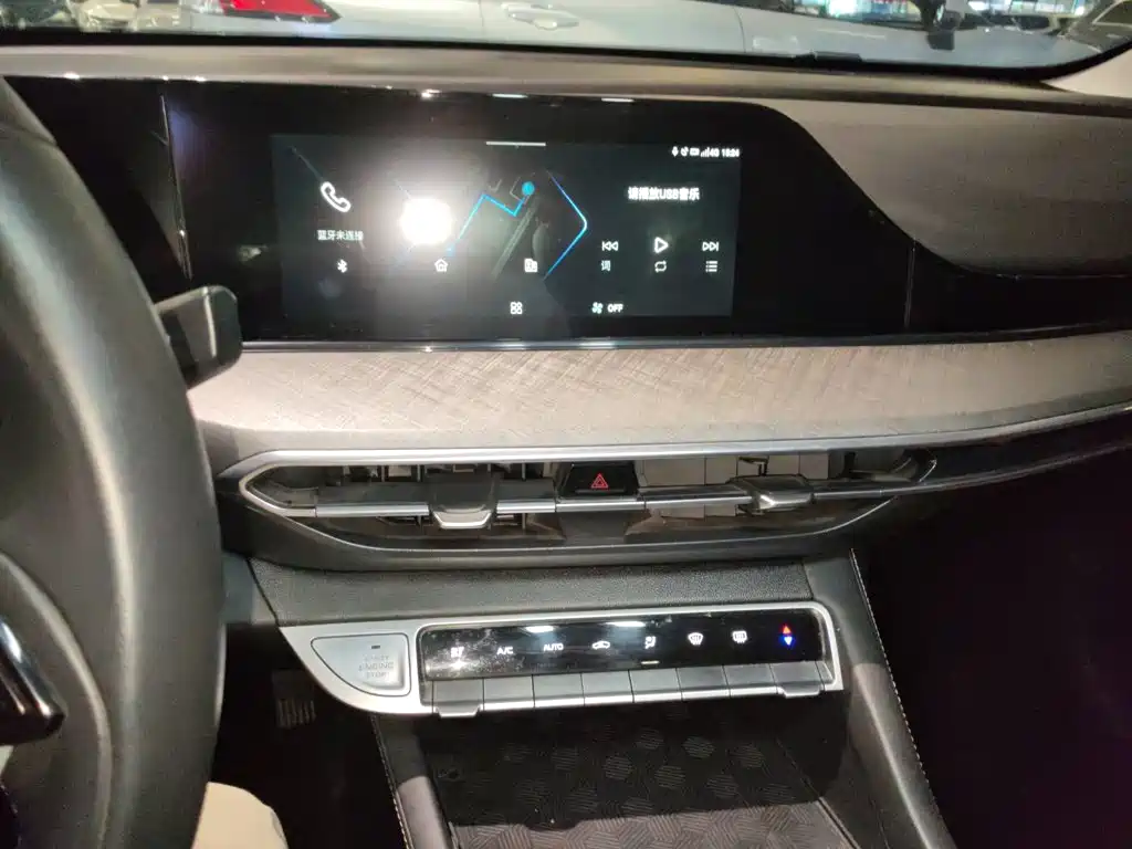 Changan Eado — миниатюра 9