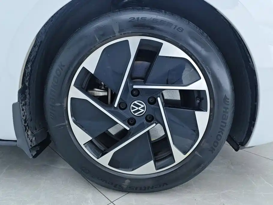 Volkswagen ID.3 — миниатюра 6