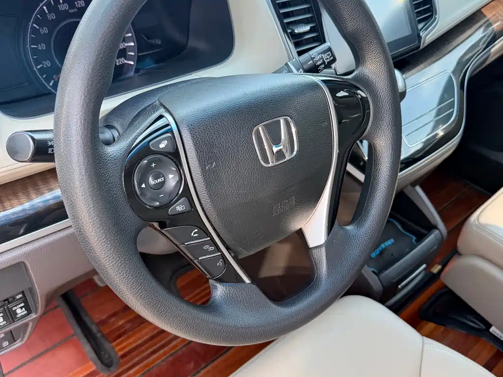 Honda Odyssey — миниатюра 9