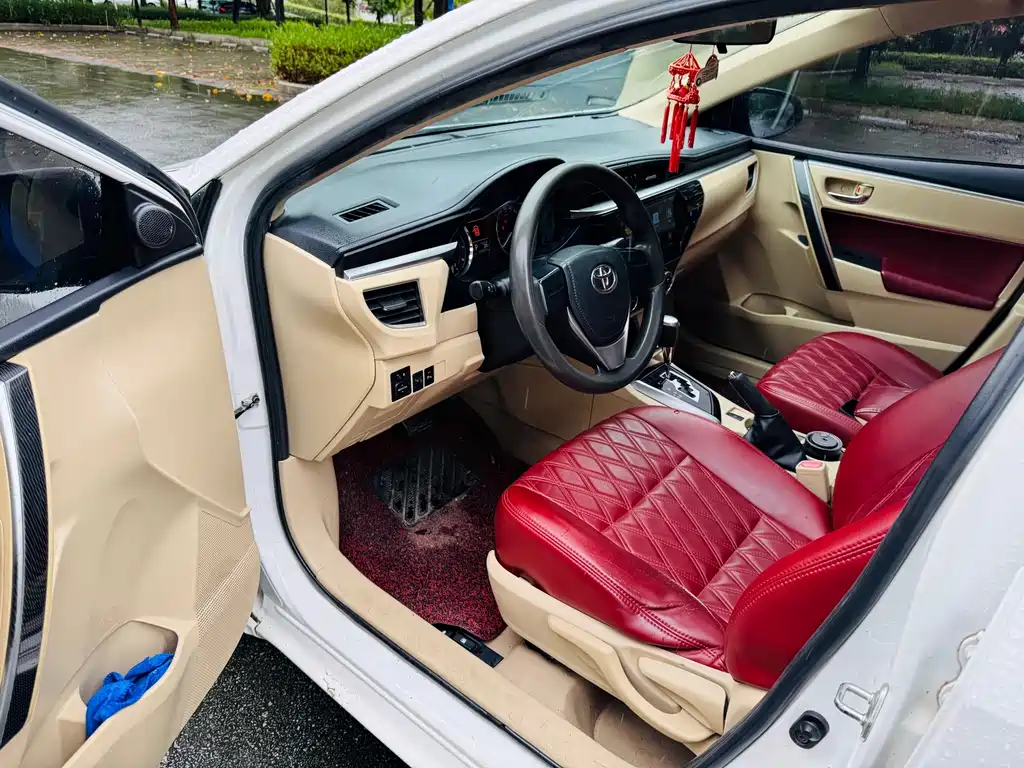 Toyota Corolla — миниатюра 4