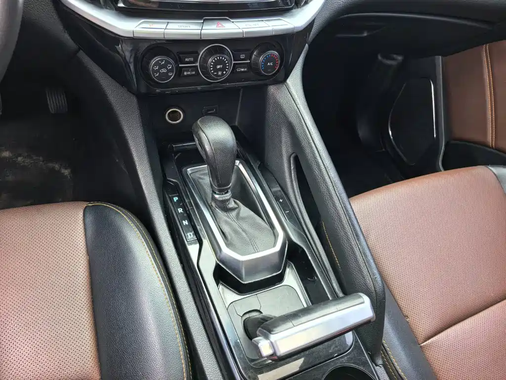 JMC Yusheng S350 — миниатюра 14