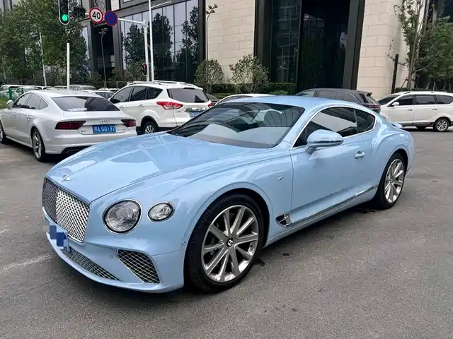 BENTLEY CONTINENTAL 2021