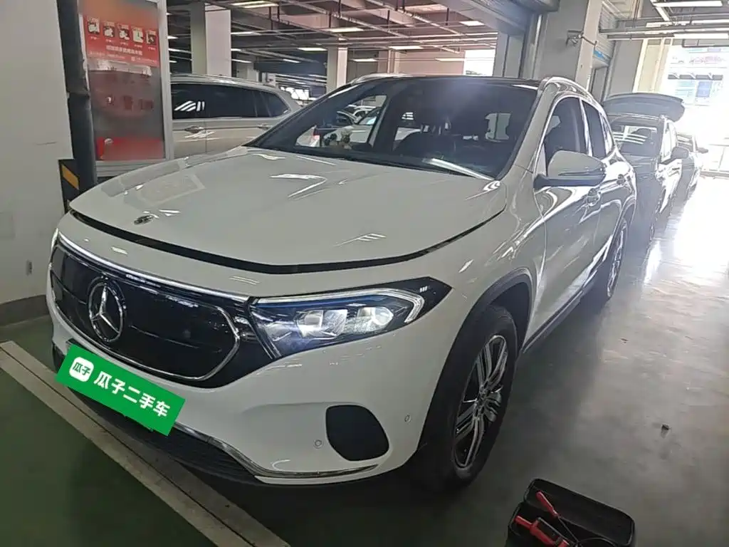Mercedes-Benz EQA — миниатюра 2