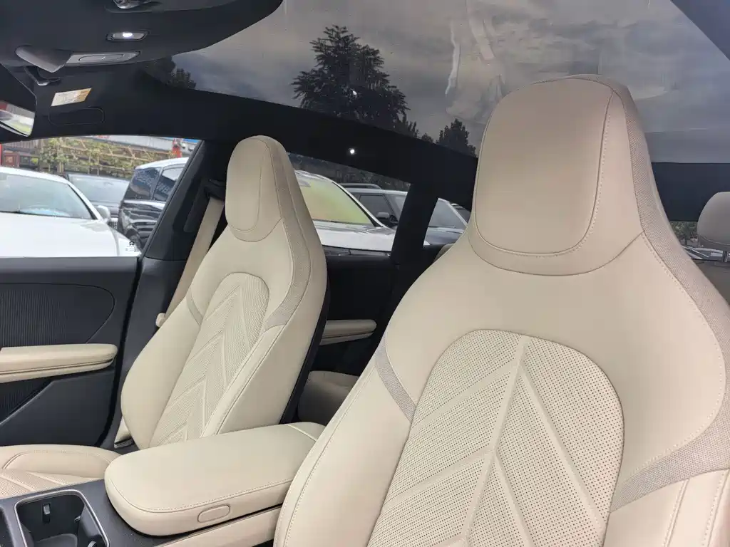 NIO ET5T — миниатюра 12