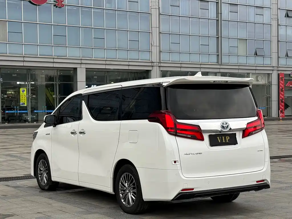 TOYOTA ELFA