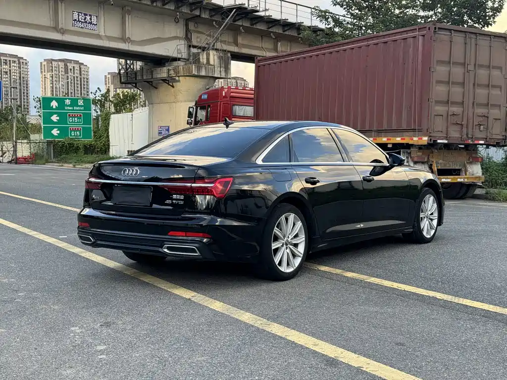 Audi A6L — миниатюра 9