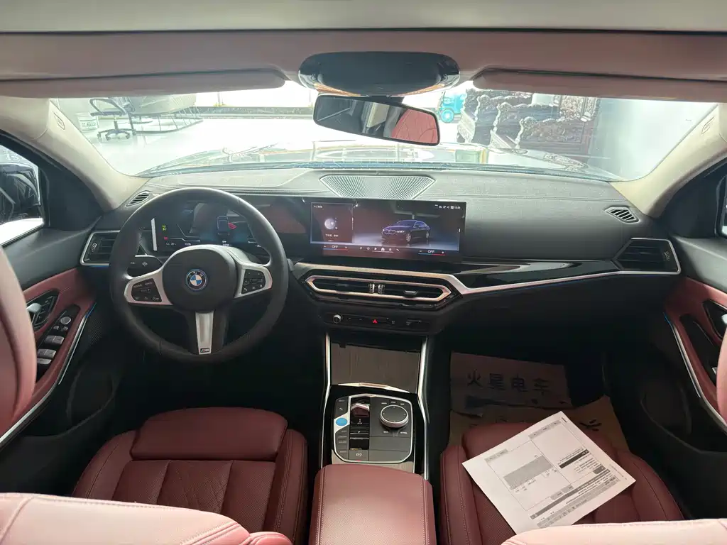 BMW i3 — миниатюра 9