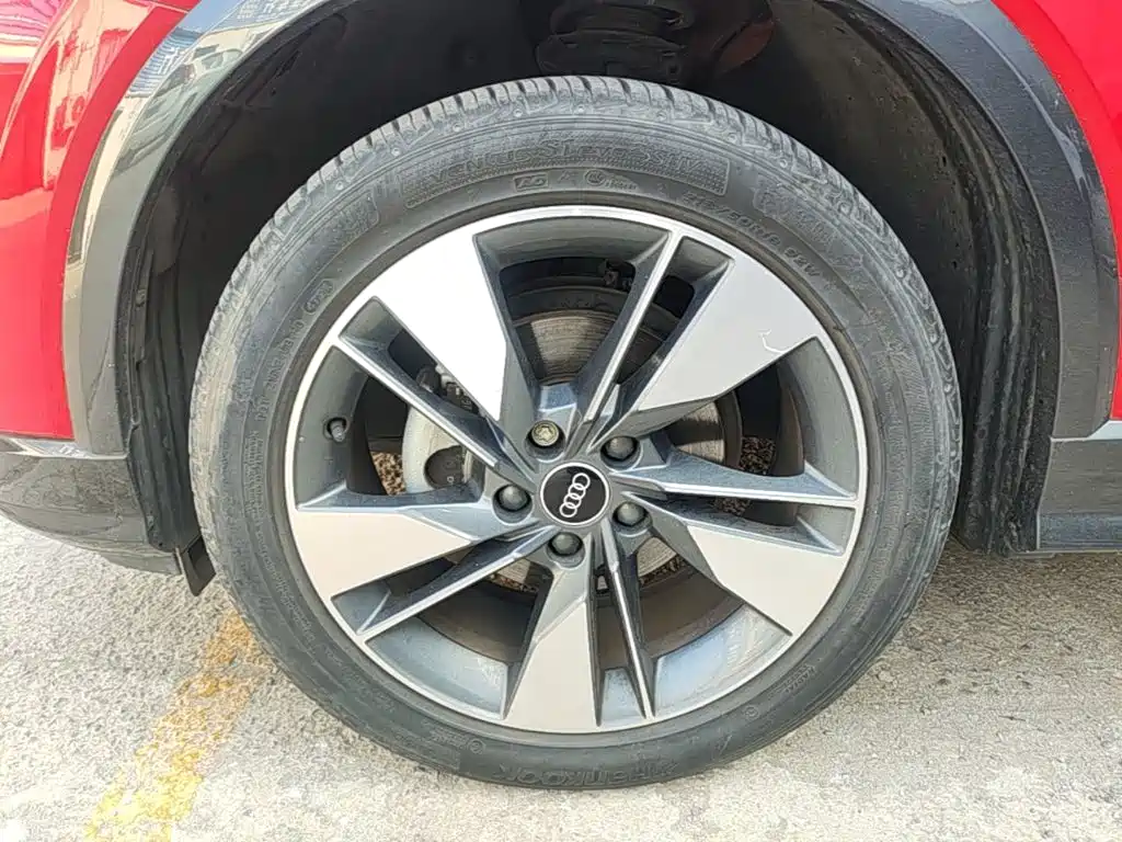 Audi Q2L — миниатюра 23